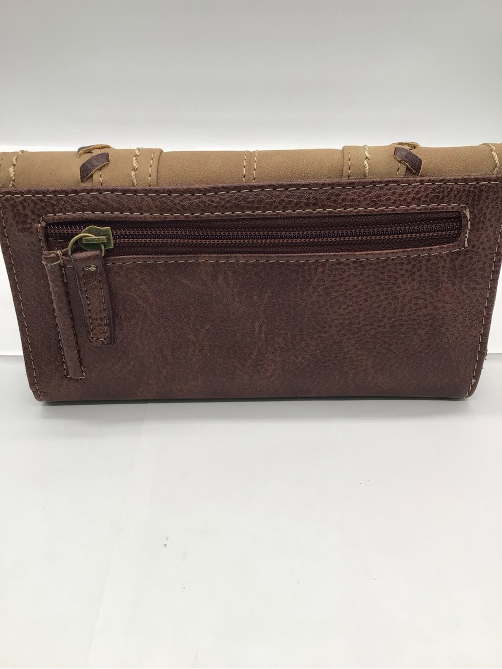 🌼3/$13🌼BUNDLE. DEAL! B.O.C Brown wallet - Picture 2 of 5